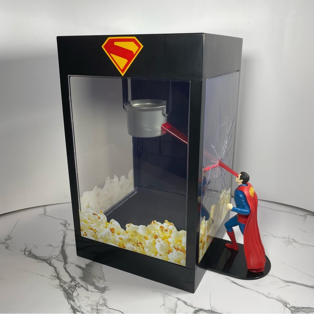SUPERMAN Heat Vision Popcorn Popper Bucket Regal Cinemas NEW